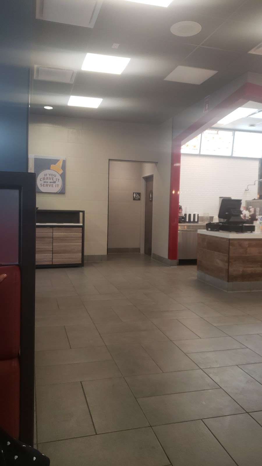 Jack in the Box | 27734 Base Line St, Highland, CA 92346, USA