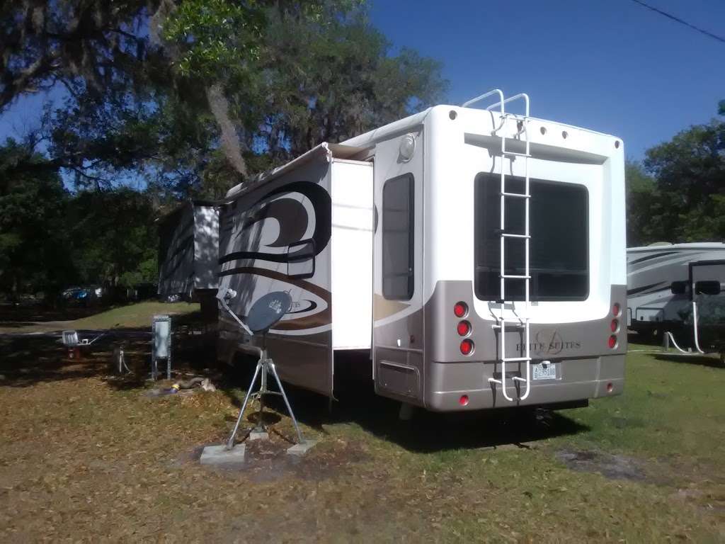 Buds RV Park & Marina | 1700 Tiger Lake Rd, Lake Wales, FL 33898, USA | Phone: (863) 696-2274