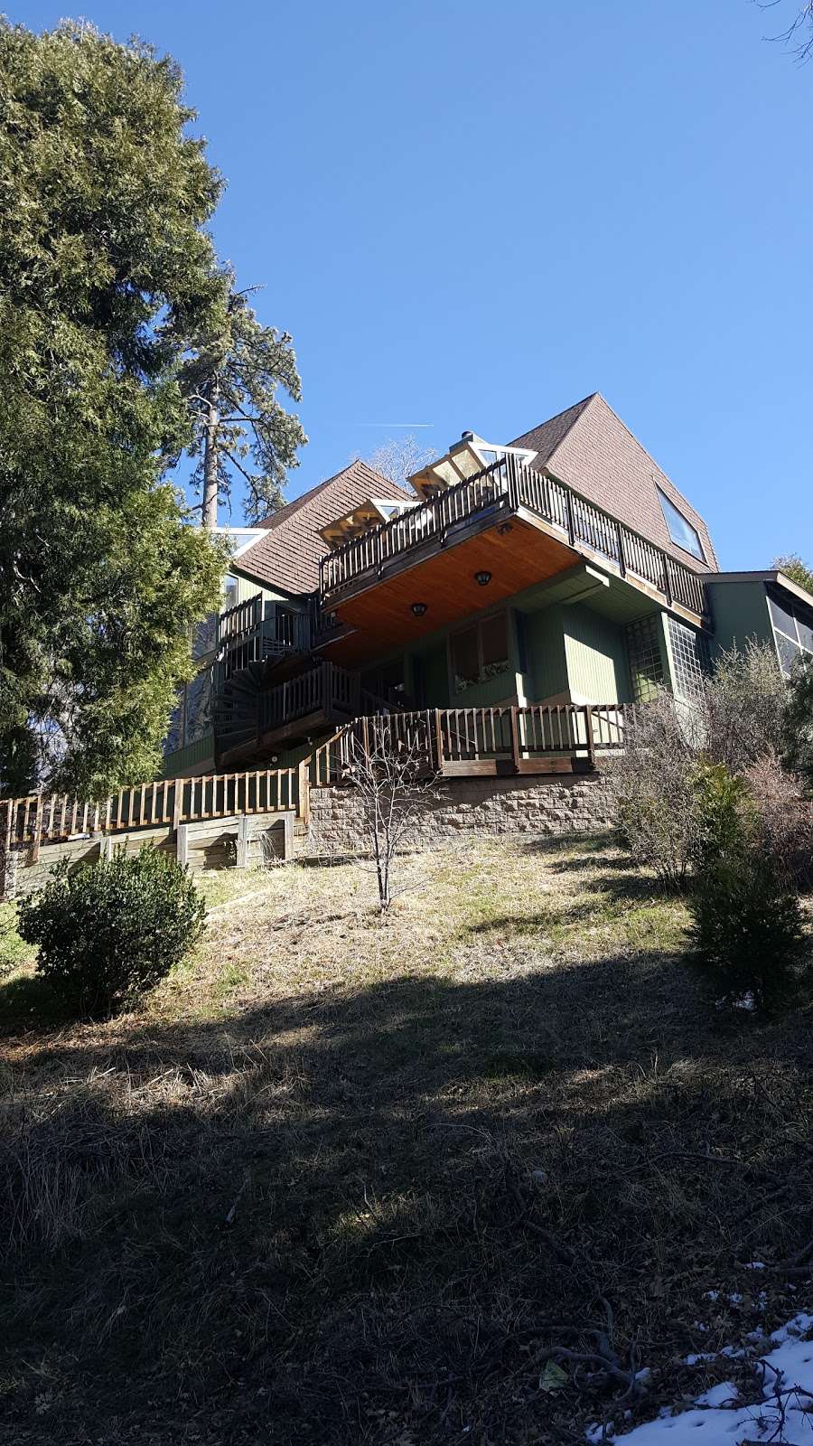 Lakeview Lodge | 101 Fremont Rd, Lake Arrowhead, CA 92352, USA