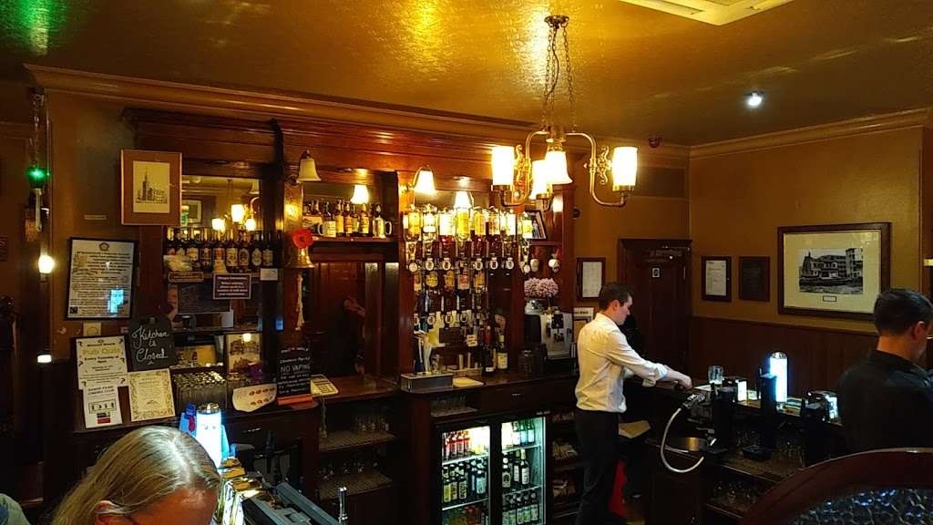 The Angel | 101 Bermondsey Wall E, London SE16 4NB, UK | Phone: 020 7394 3214