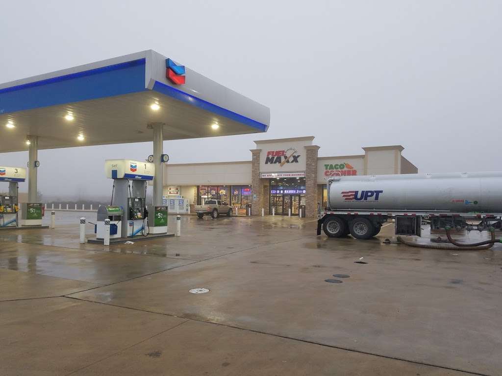 Fuel Maxx-16 | 9963 Hwy 159 E, Bellville, TX 77418, USA | Phone: (979) 865-9192