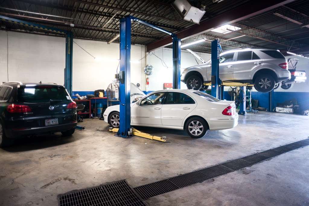 Autobahn Automotive Service | 2306 NE Interstate 410 Loop, San Antonio, TX 78217 | Phone: (210) 657-1180