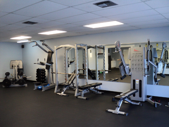 FIT Personal Training and Group Fitness | 11725, 11727 N Armenia Ave, Tampa, FL 33612 | Phone: (813) 644-7106