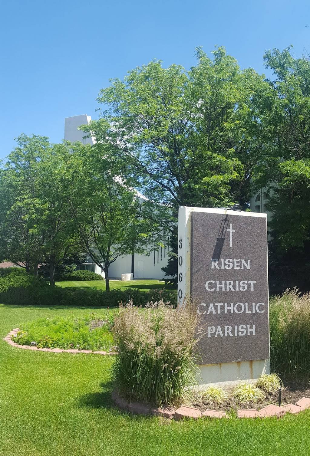 Risen Christ Catholic Parish | 3060 S Monaco Pkwy, Denver, CO 80222, USA | Phone: (303) 758-8826