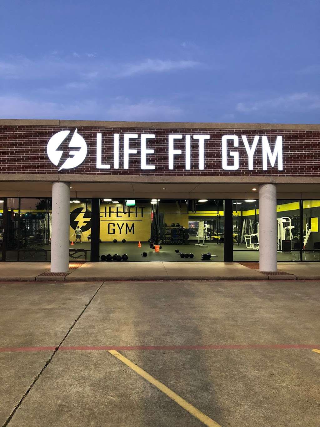Life Fit Gym | 5399 W Richey Rd, Houston, TX 77066 | Phone: (832) 461-1904