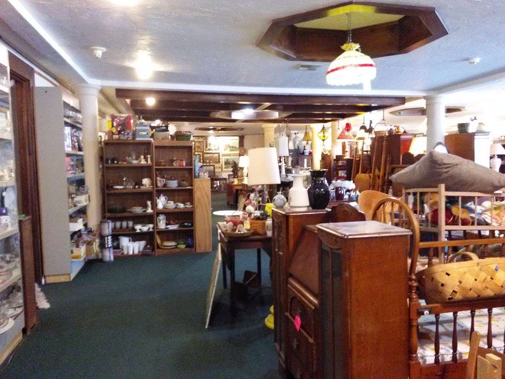 Lloyds of Lakeland Antiques | 301 N Kentucky Ave, Lakeland, FL 33801, USA | Phone: (863) 682-2787