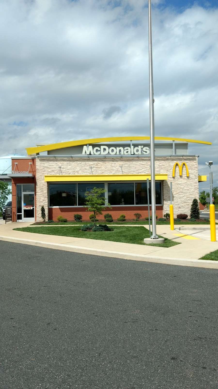 McDonalds | 1502 Conowingo Rd, Bel Air, MD 21014, USA | Phone: (410) 638-2967