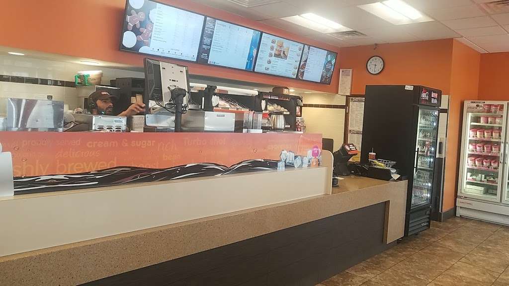 Dunkin Donuts | 10902 Boulevard Cir #5, Owings Mills, MD 21117, USA | Phone: (410) 363-9893