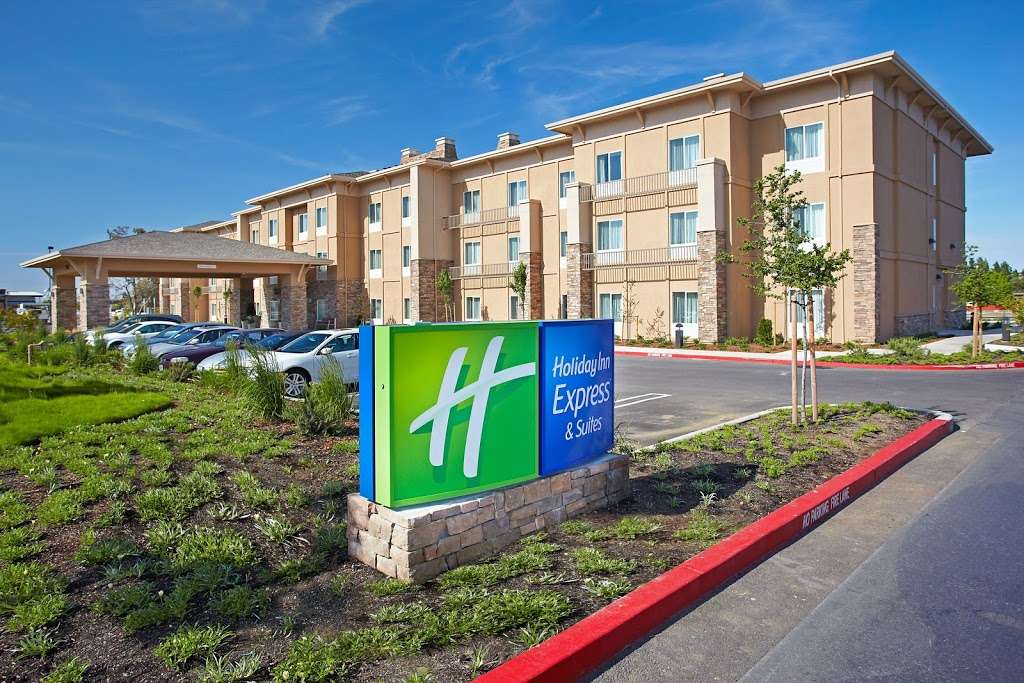 Holiday Inn Express & Suites Napa Valley-American Canyon | 5001 Main St, American Canyon, CA 94503 | Phone: (707) 552-8100