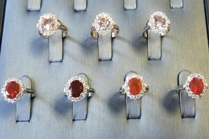 Greenfield Jewelry And Coin | 1046 N State St, Greenfield, IN 46140, USA | Phone: (317) 477-7777