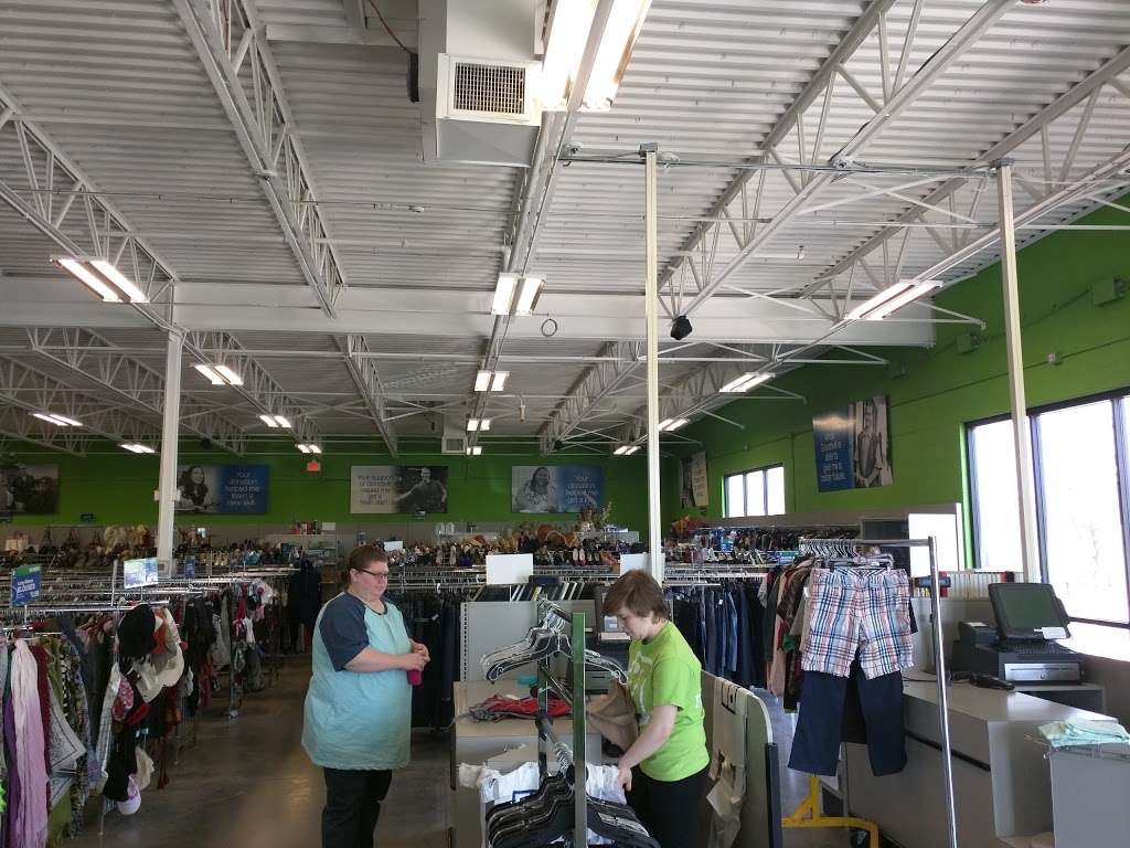 Goodwill Liberty | 9740 N Cedar Ave, Kansas City, MO 64157 | Phone: (816) 883-2790