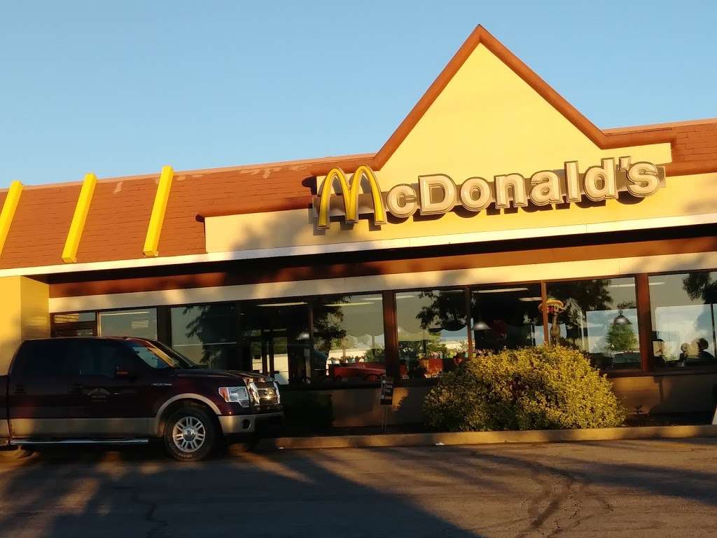 McDonalds | 4255 US-24 W, Remington, IN 47977, USA | Phone: (219) 261-2589