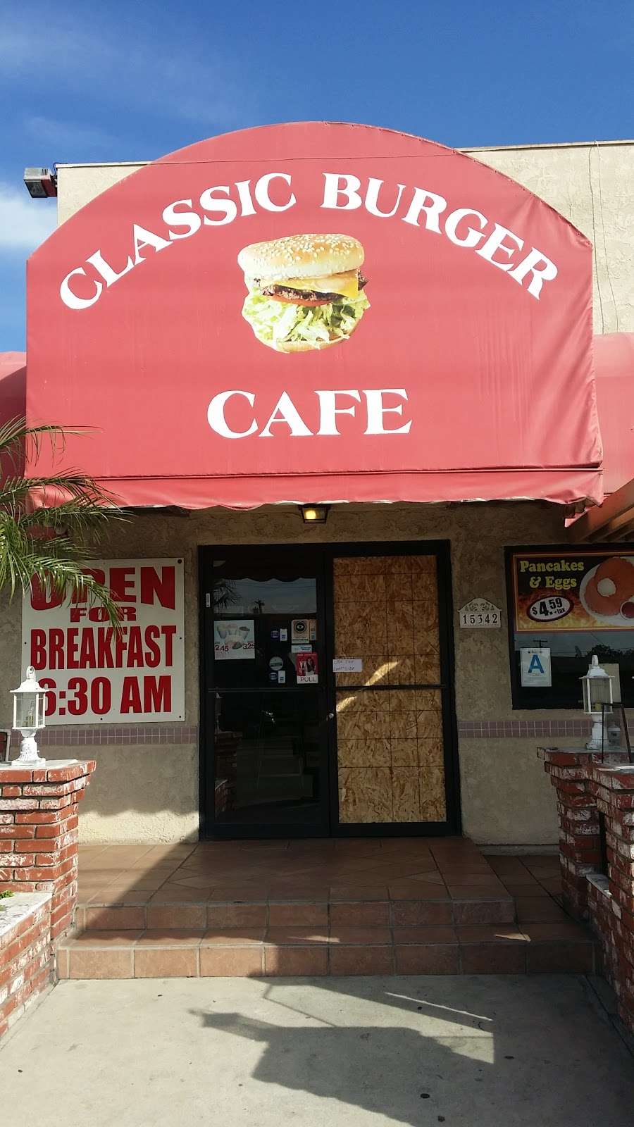 Classic Burger | 15342 Crenshaw Blvd, Gardena, CA 90249, USA | Phone: (310) 515-1259