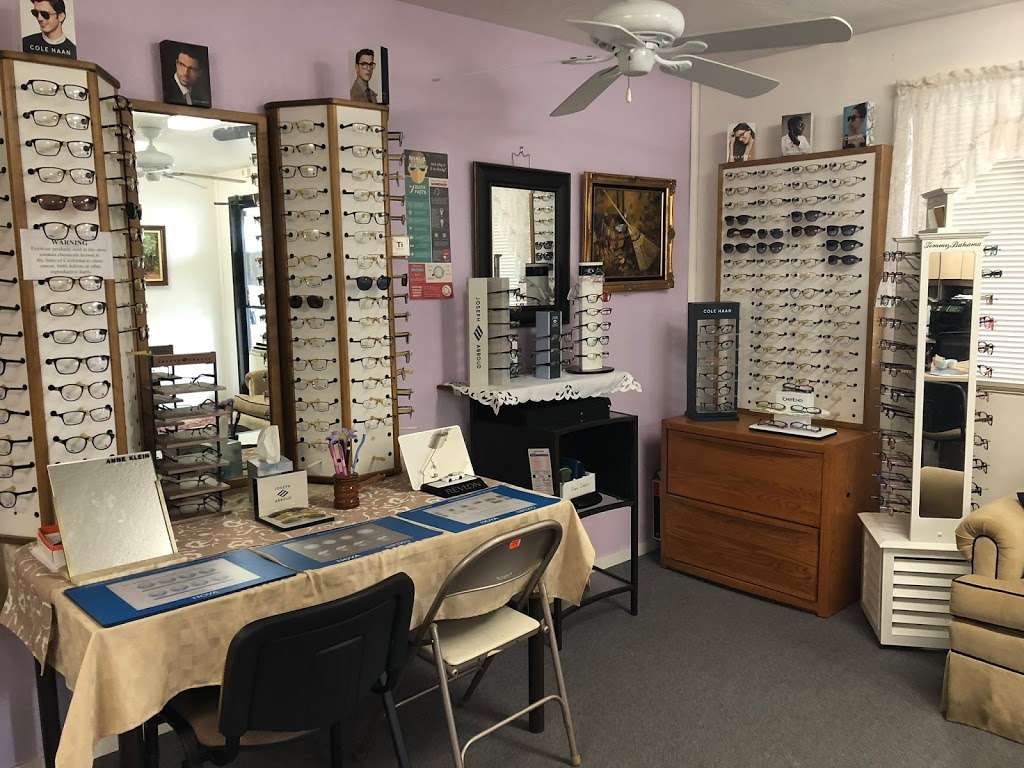 Caroline Robison Optometry | 20430 Brian Way #1b, Tehachapi, CA 93561, USA | Phone: (661) 972-6890