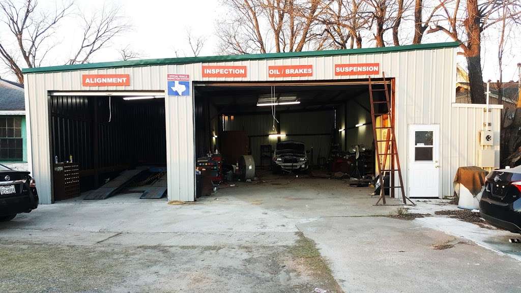 W Mt Houston Auto Service | 152 W Mt Houston Rd, Houston, TX 77037, USA | Phone: (281) 773-5947