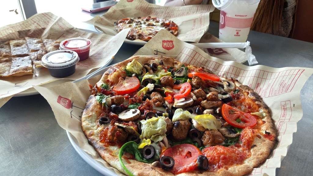 MOD Pizza | 10123 Louetta Rd #700, Houston, TX 77070 | Phone: (281) 826-5001