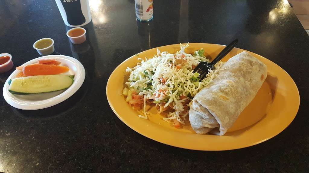 Taquitos Jalisco Mexican Food | 1052 W Broadway Rd, Mesa, AZ 85210, USA | Phone: (480) 964-9700