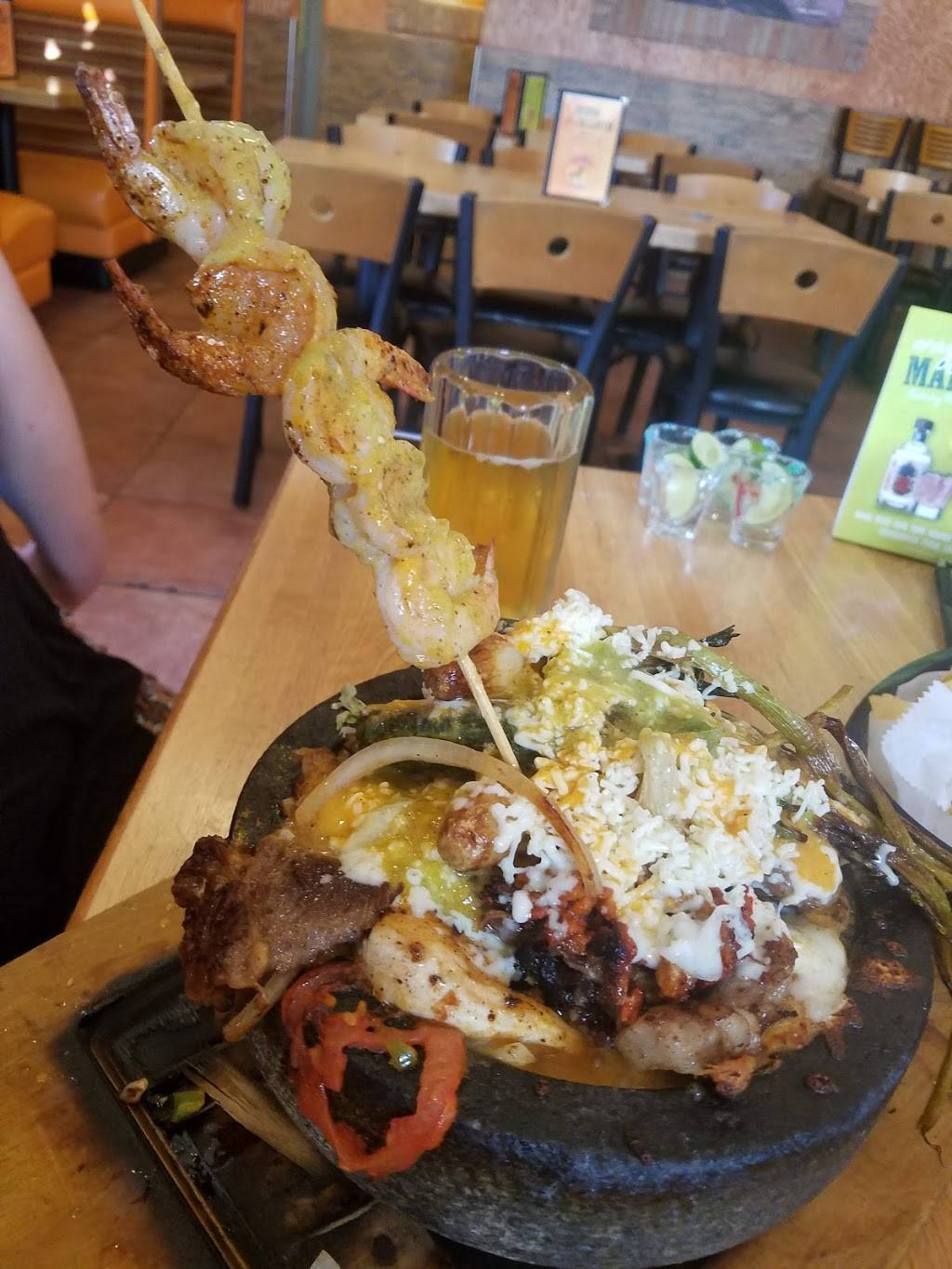 El Loro Mexican Grill | 8405 Lyndale Ave S, Bloomington, MN 55420, USA | Phone: (952) 881-2151