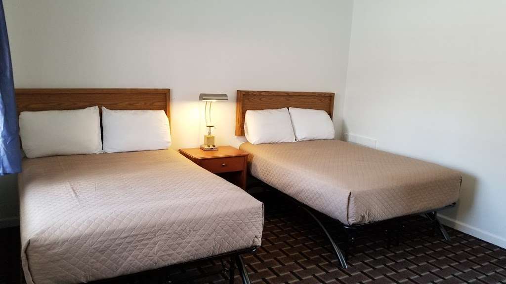 Budget Inn Breezewood | 16348 Lincoln Hwy, Breezewood, PA 15533, USA | Phone: (814) 735-4440