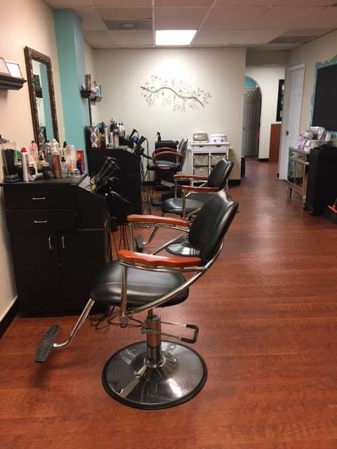 Dawn’s Hair Studio | 827 W Benfield Rd, Severna Park, MD 21146 | Phone: (443) 889-2329