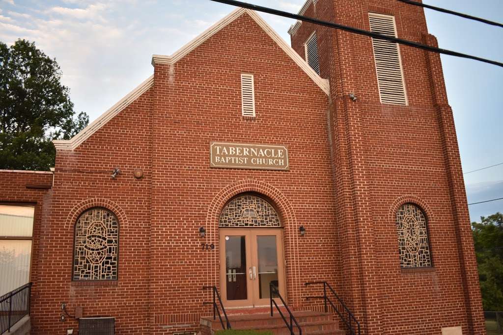 Tabernacle Baptist Church | 719 Division Ave NE, Washington, DC 20019, USA | Phone: (202) 396-2218