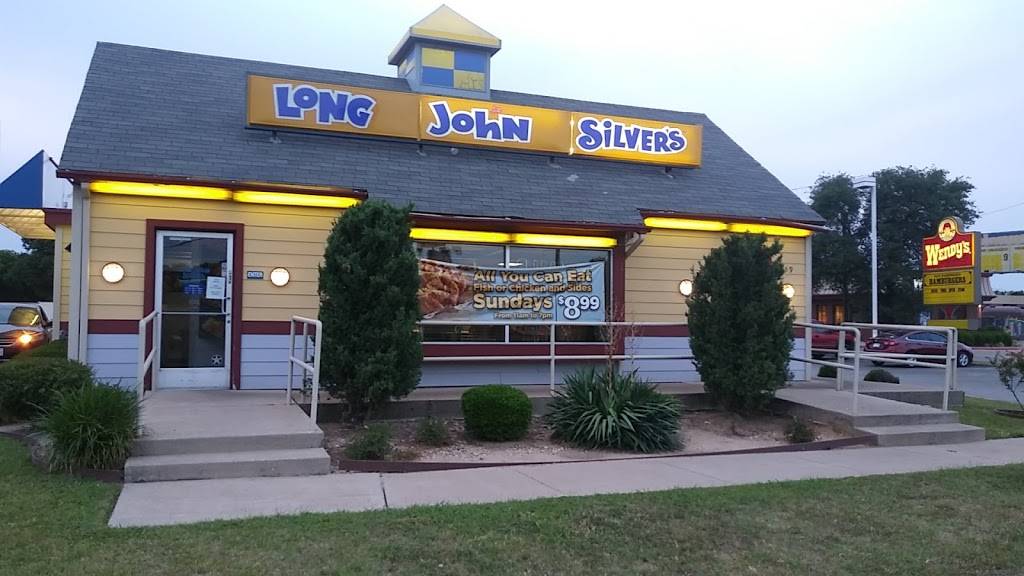 Long John Silvers | 959 N Beach St, Fort Worth, TX 76111, USA | Phone: (817) 349-7176