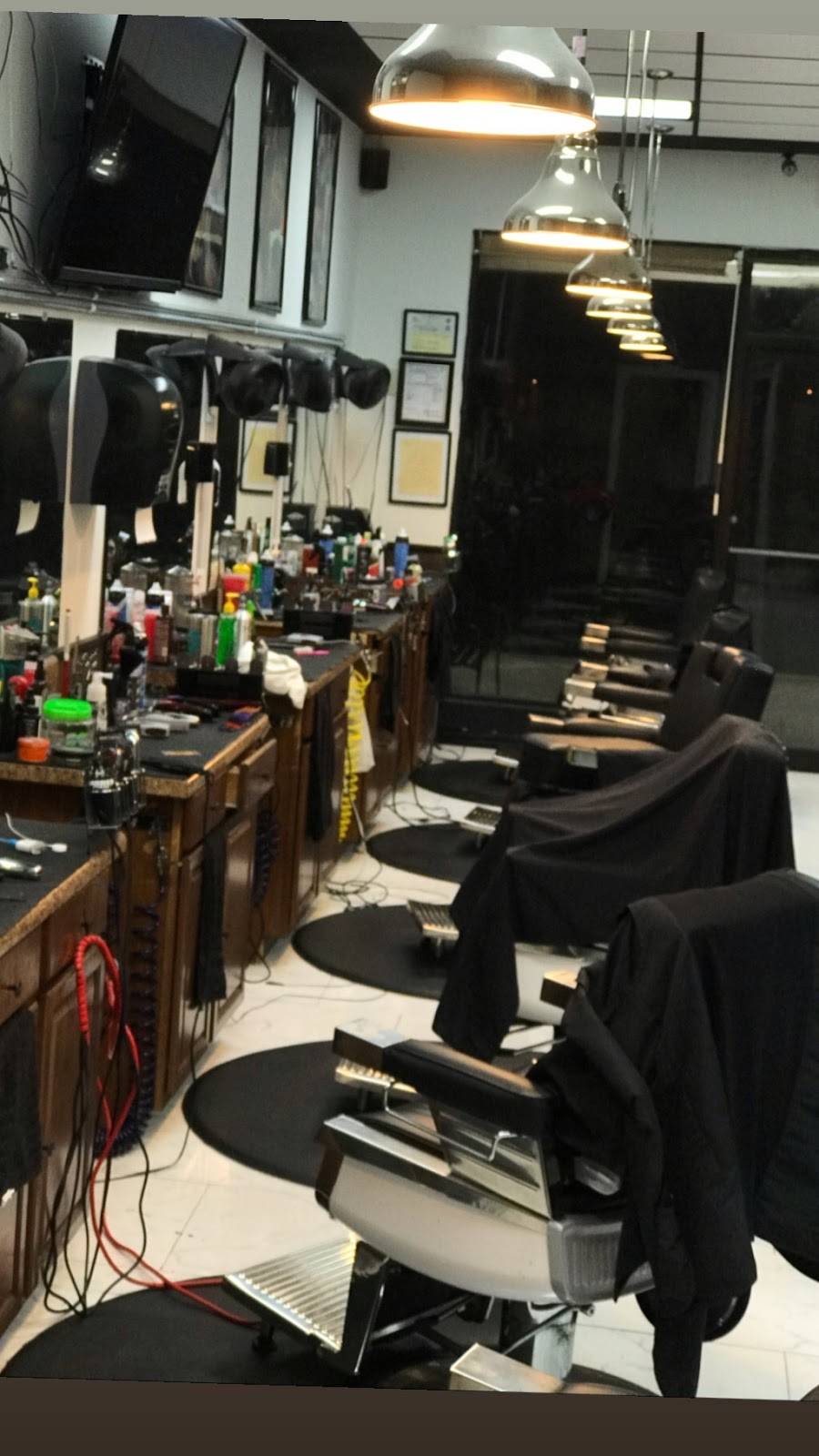 Las Estrellas Barbershop | 4311 W Waters Ave #201, Tampa, FL 33614 | Phone: (813) 403-3387