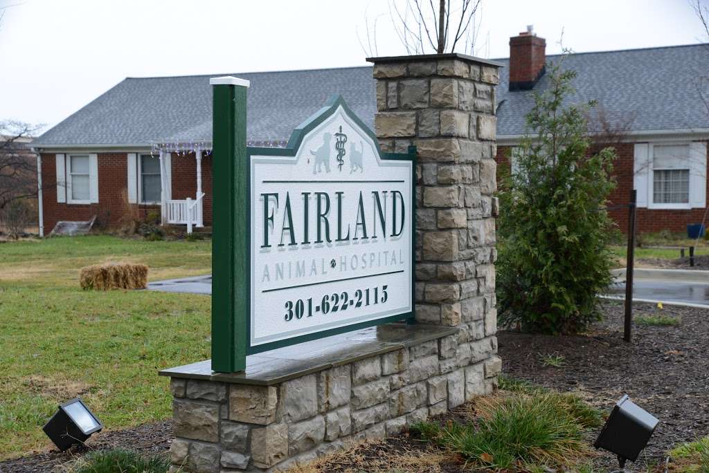Fairland Animal Hospital | 13425 Old Columbia Pike, Silver Spring, MD 20904, USA | Phone: (301) 622-2115