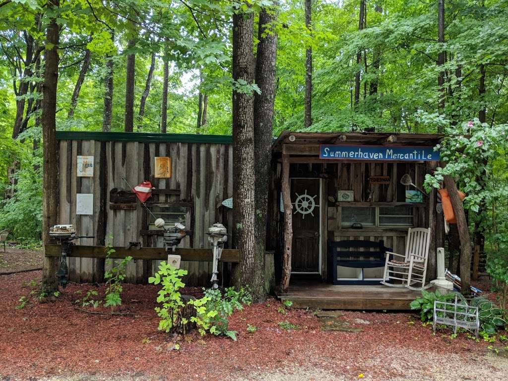 Cataract Lake Cabins and Boat Rental | 4905 IN-42, Cloverdale, IN 46120, USA | Phone: (765) 205-2488