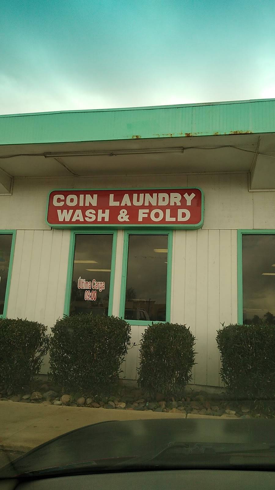 Coin Laundry | 731 E McKellips Rd, Mesa, AZ 85203, USA | Phone: (480) 827-0827