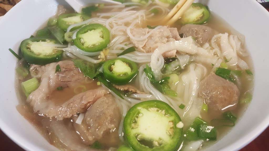 Hoi An Pho & Grill | 430 Main Ave, Norwalk, CT 06851, USA | Phone: (203) 939-9889