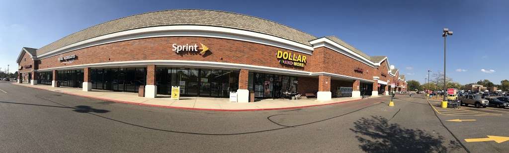 Sprint Store | 1030-B Summit St, Elgin, IL 60120, USA | Phone: (224) 856-3113