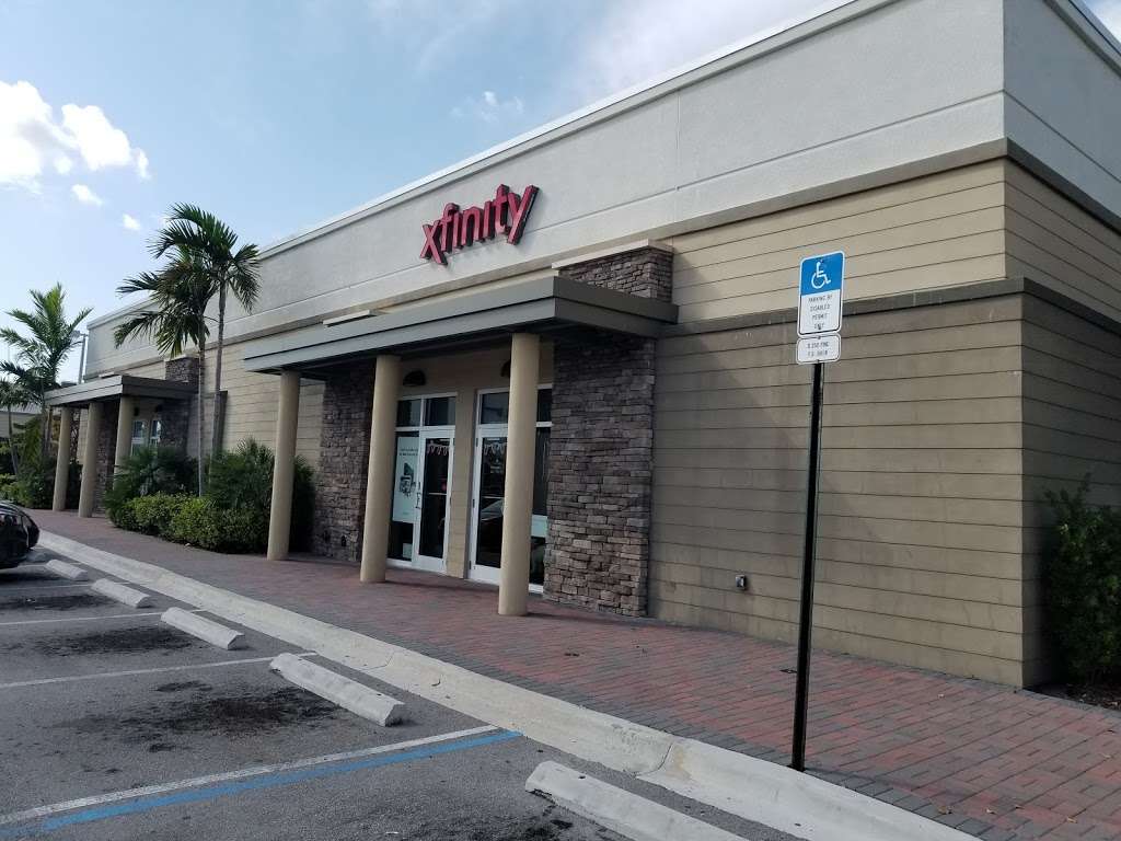 Xfinity Store by Comcast | 1550 N Federal Hwy, Fort Lauderdale, FL 33304, USA | Phone: (800) 266-2278