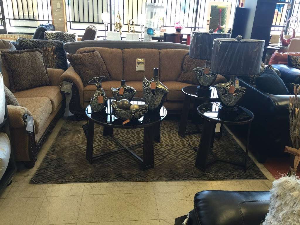Summer Furniture 1008 3320 Grant St Gary In 46408 Usa