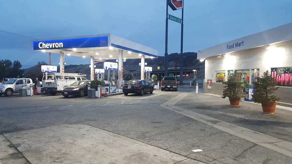 Chevron Gas station | 49761 Gorman Post Rd, Gorman, CA 93243, USA | Phone: (661) 248-1707