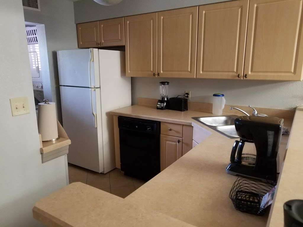 Parkway International Resort | 6200 Safari Trail, Kissimmee, FL 34747, USA | Phone: (800) 438-2929