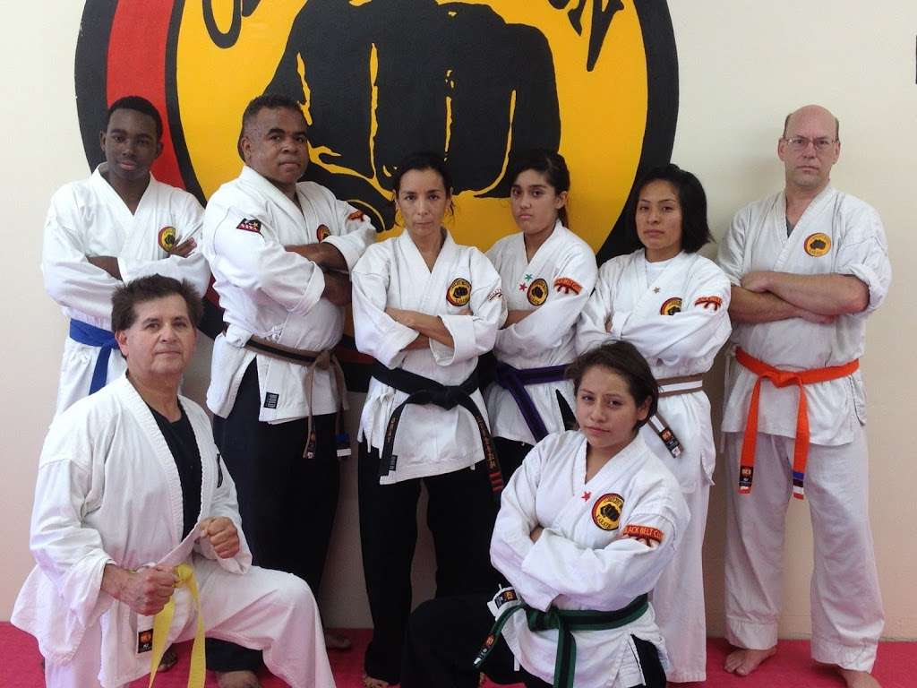 Crescent Moon Karate Academy | 5280 Pico Blvd, Los Angeles, CA 90019 | Phone: (323) 539-3656