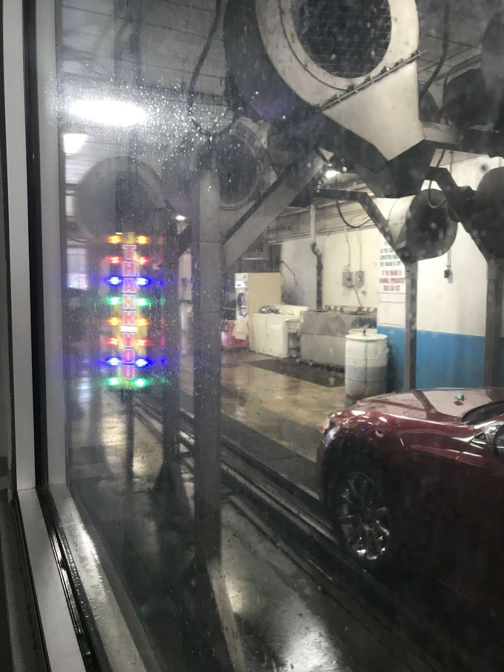 Quality Car Wash Inc | 644 E 87th St, Chicago, IL 60619 | Phone: (773) 994-5388