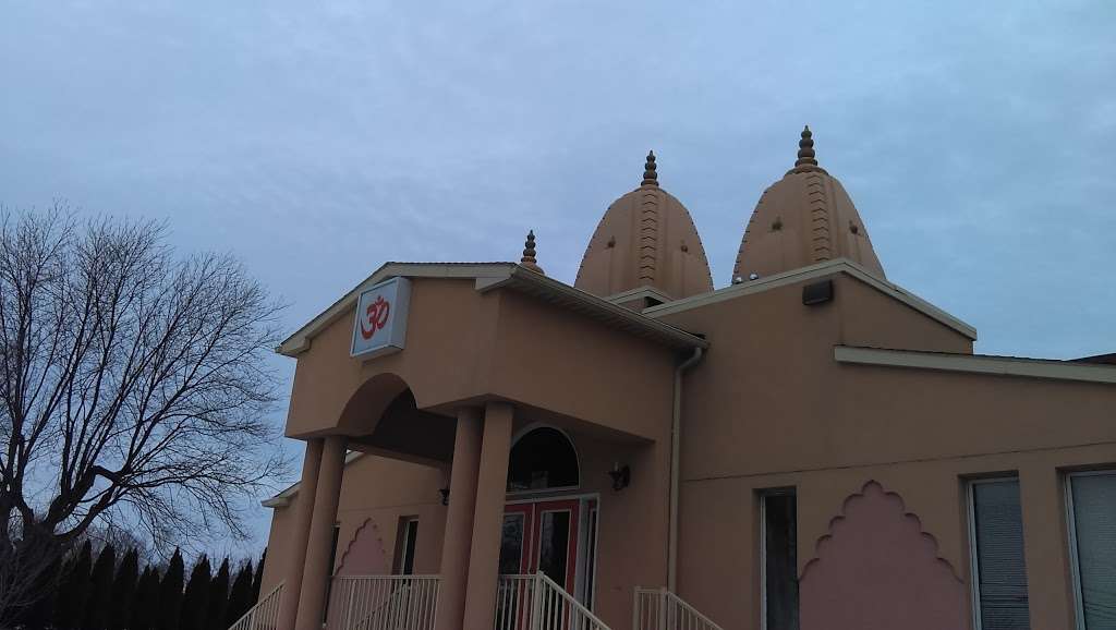 Hindu Temple Society | 4200 Airport Rd, Allentown, PA 18109, USA | Phone: (484) 616-9001