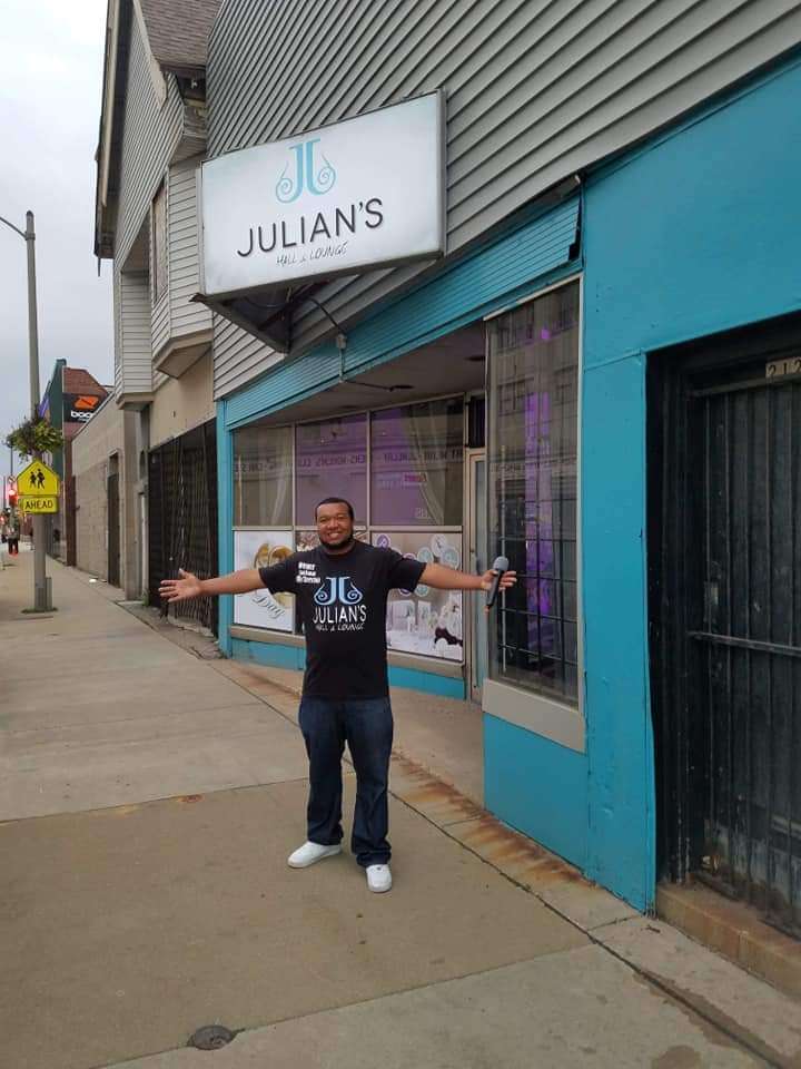 Julians Hall and Lounge | 2125 W North Ave, Milwaukee, WI 53205, USA | Phone: (414) 252-1619