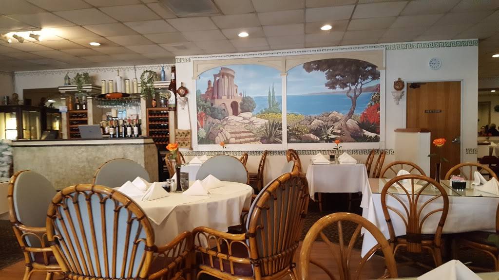 Troys Greek Restaurant | 10450 Friars Rd suite t, San Diego, CA 92120, USA | Phone: (619) 281-7741