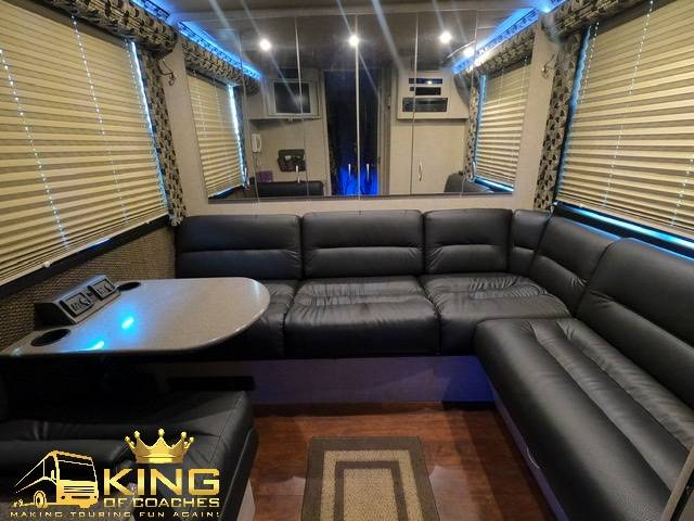 KING Of Coaches LLC | 2727 Aspen Wood Ave, Henderson, NV 89074 | Phone: (702) 337-2780