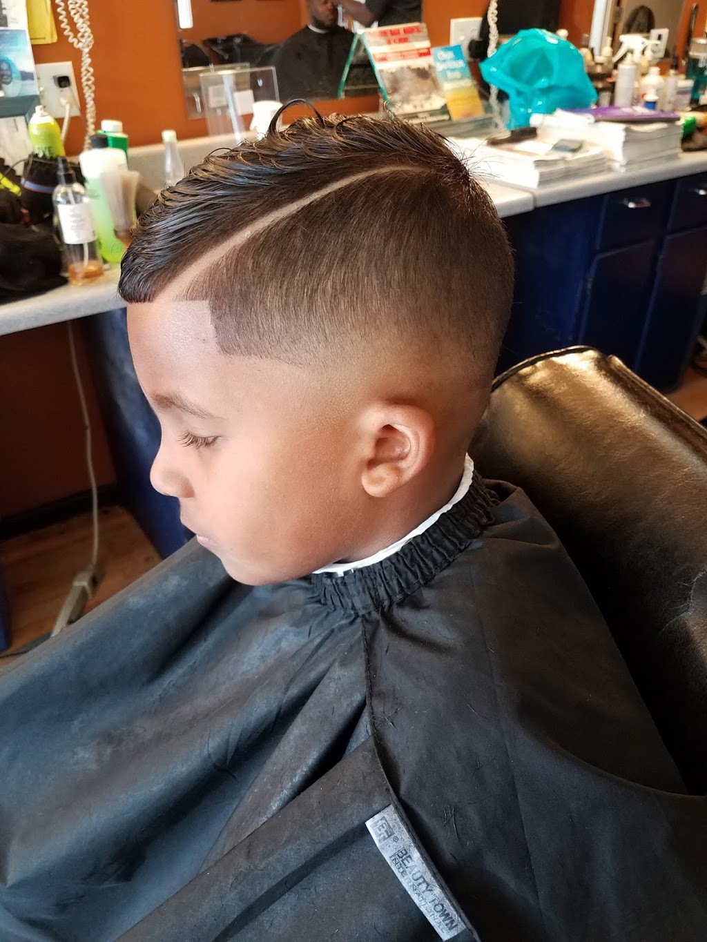 MVP Sports BARBERSHOP | 6872 Arlington Expy, Jacksonville, FL 32211, USA | Phone: (904) 438-5022