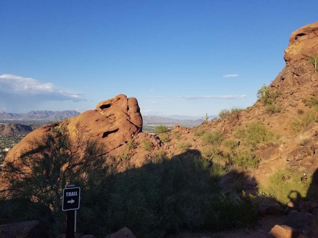 Echo Canyon Trailhead | Unnamed Road, Phoenix, AZ 85018, USA