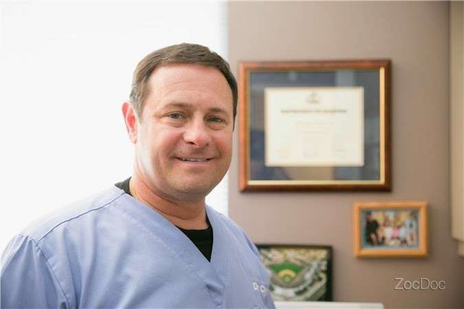 Dr. Christopher Krob, DDS | 1103 E 31st St A, La Grange Park, IL 60526, USA | Phone: (708) 579-5824