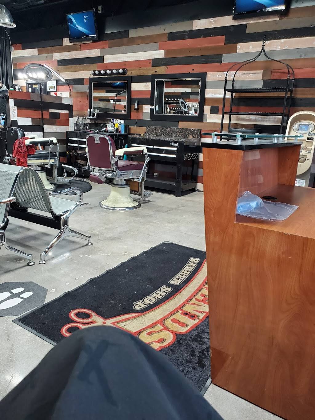 Legends Barber Shop | 6827 E Harry St, Wichita, KS 67207, USA | Phone: (316) 688-1401