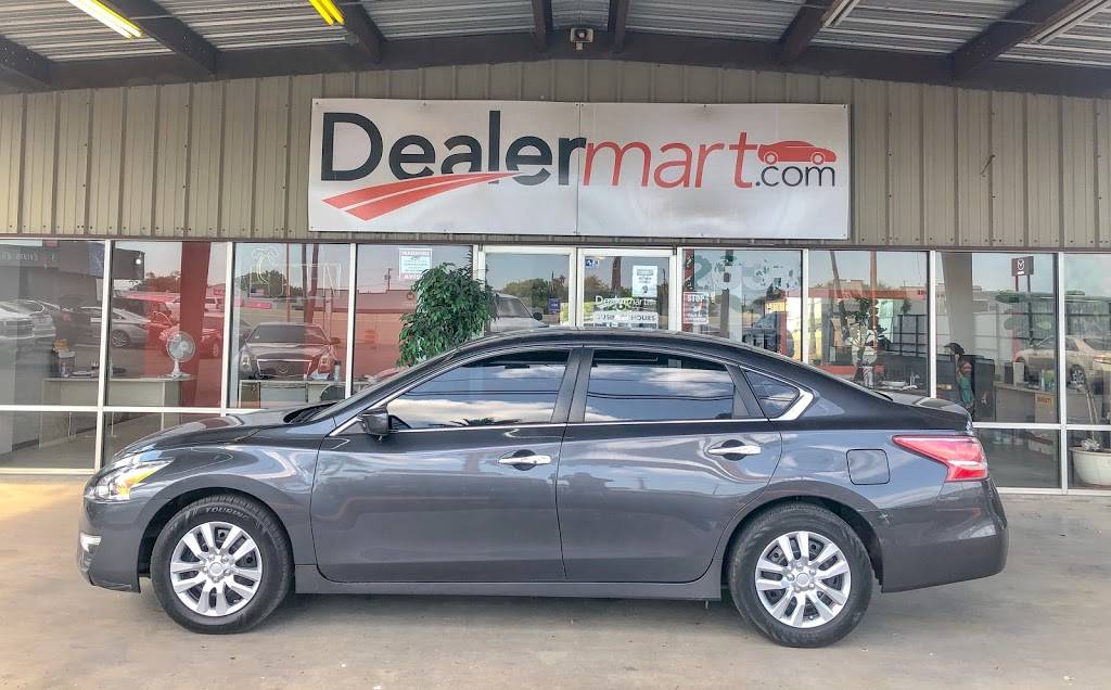 Dealermart | 2633 S Padre Island Dr, Corpus Christi, TX 78415, USA | Phone: (361) 257-2012