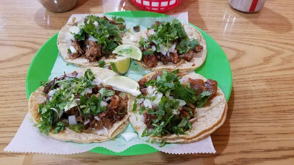 Carnitas Don Chuy | 700 N Diamond Lake Rd, Mundelein, IL 60060, USA | Phone: (224) 433-3889