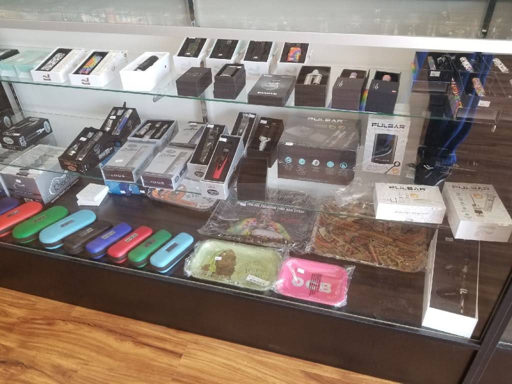 The Vape Emporium | 803 W Gate City Blvd Suit A, Greensboro, NC 27403, USA | Phone: (336) 617-0070