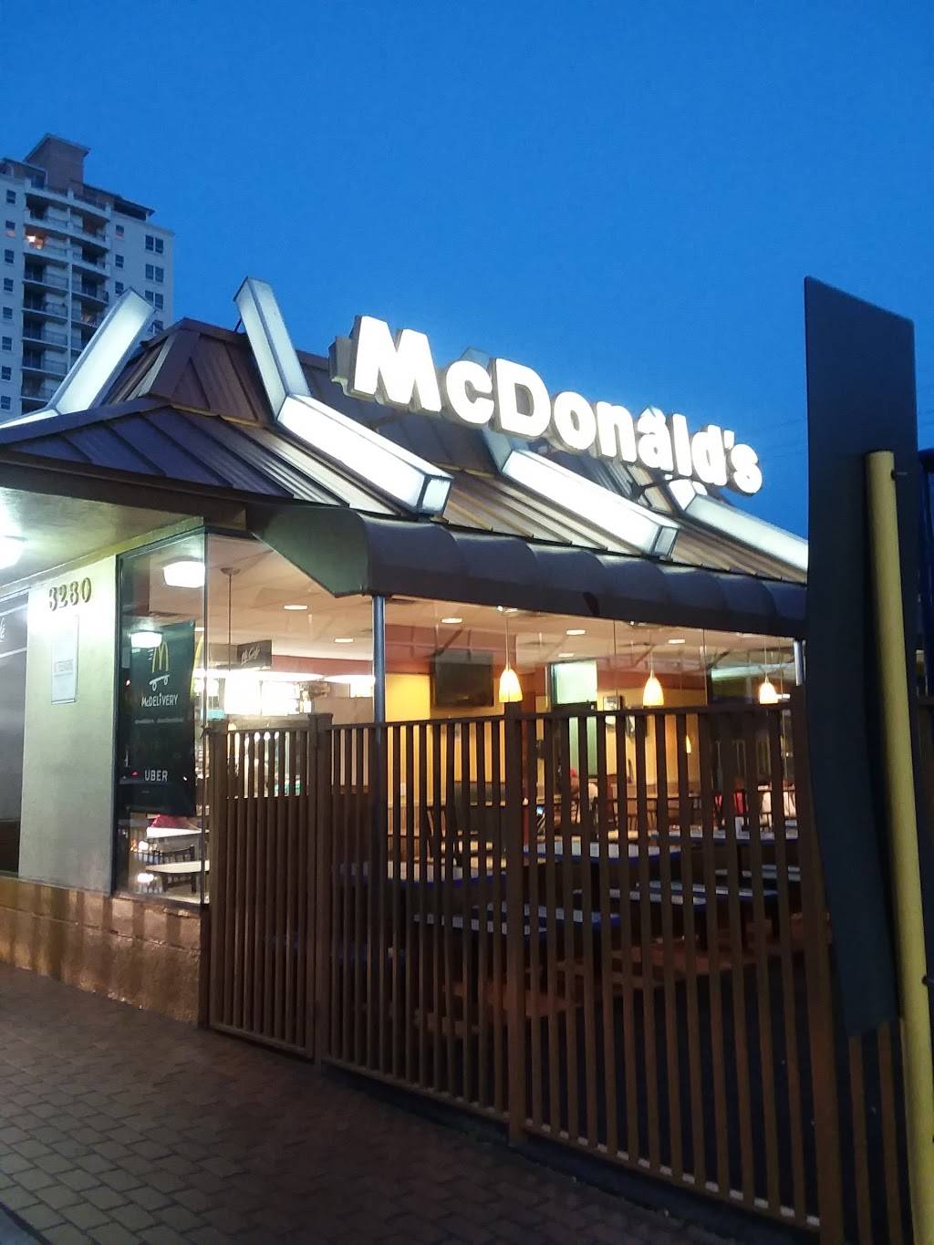 McDonalds | 3280 Coral Way, Miami, FL 33145, USA | Phone: (305) 444-5466